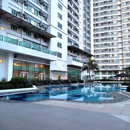 The Beacon Makati Manila Exterior foto