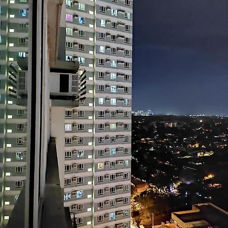 The Beacon Makati Manila Exterior foto