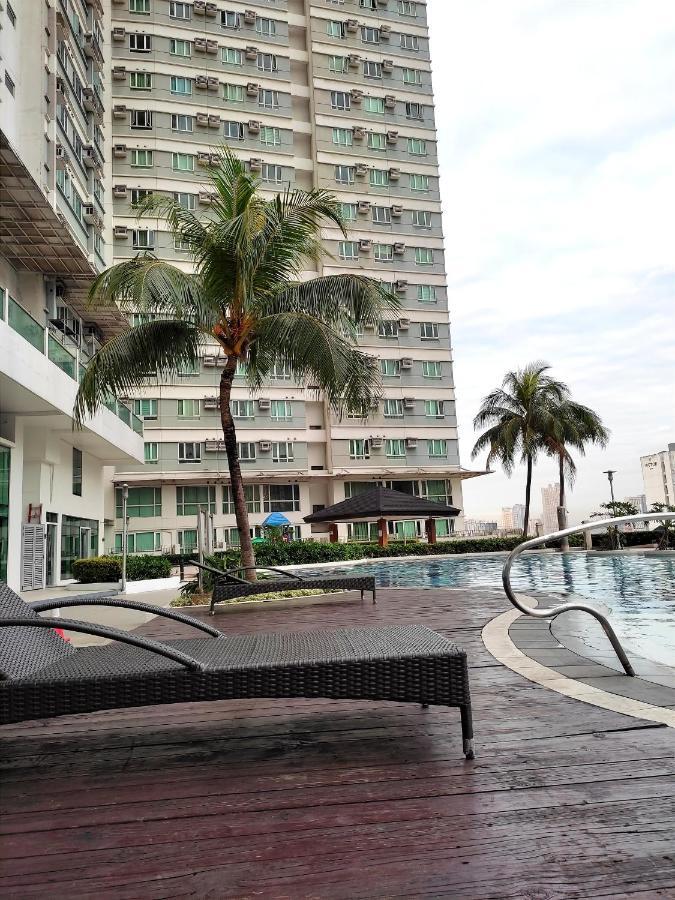 The Beacon Makati Manila Exterior foto